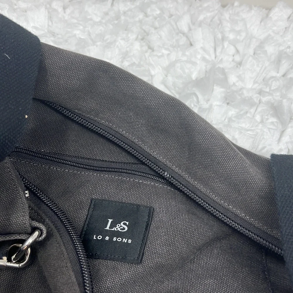 Lo & Son Canvas Weekender Tavel Bag Adult Small 16” H X 18”W X 8.5” D
